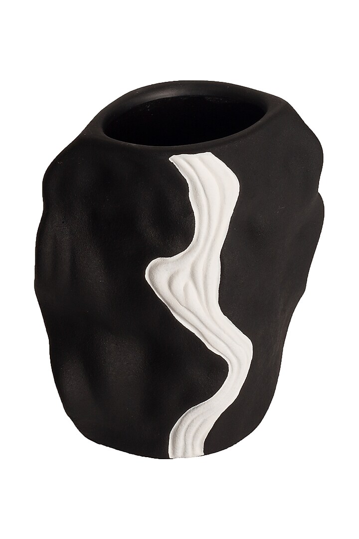 Black Ceramic Vase With Glaze Design by H2H at Pernia's Pop Up Shop