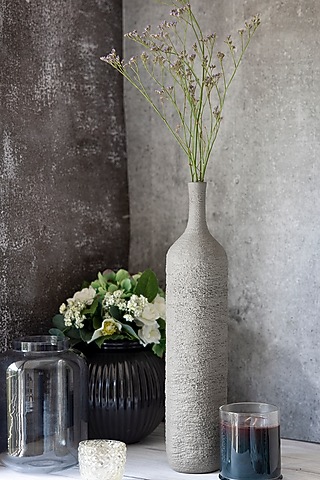 Grey Spin Crust Vase by H2H