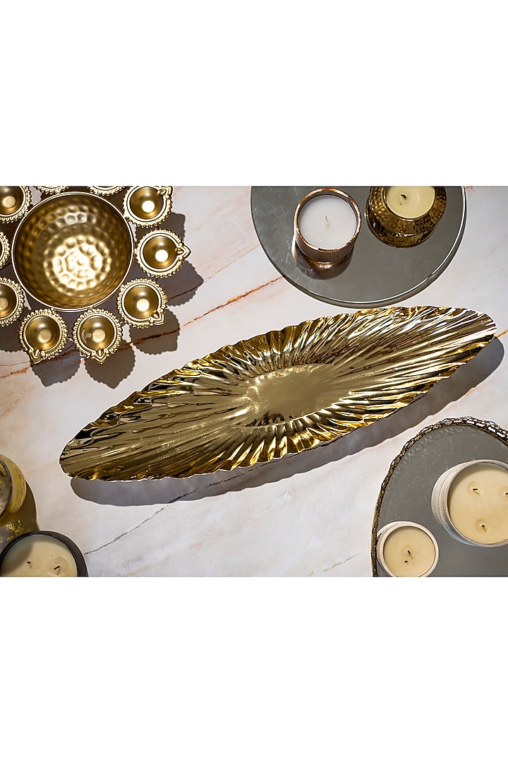 Gold Aluminium Platter by H2H
