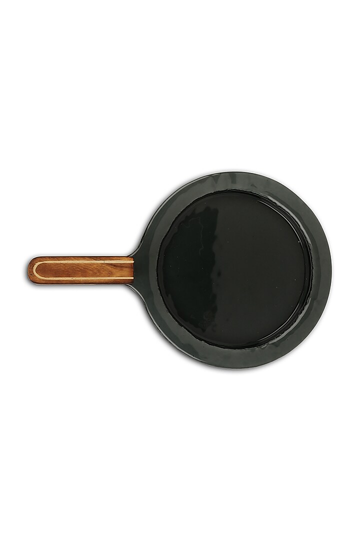 Black Round & Crafted Platter by H2H at Pernia's Pop Up Shop