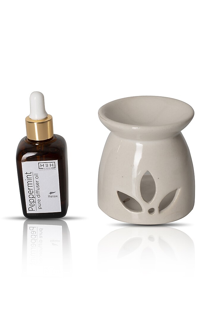 Raw Earth Diffuser & Peppermint Essential Oil Gift Set by H2H at Pernia's Pop Up Shop