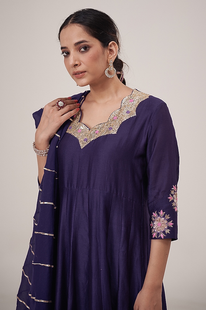 Purple Silk Chanderi Hand Embroidered Party Wear Anarkali Set by Hirika & Dhruti Label at Pernia's Pop Up Shop