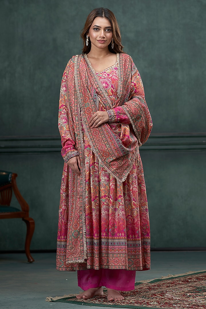 Rani Pink Mul Mul Cotton Printed Pleated Anarkali Set by Hirika & Dhruti Label at Pernia's Pop Up Shop