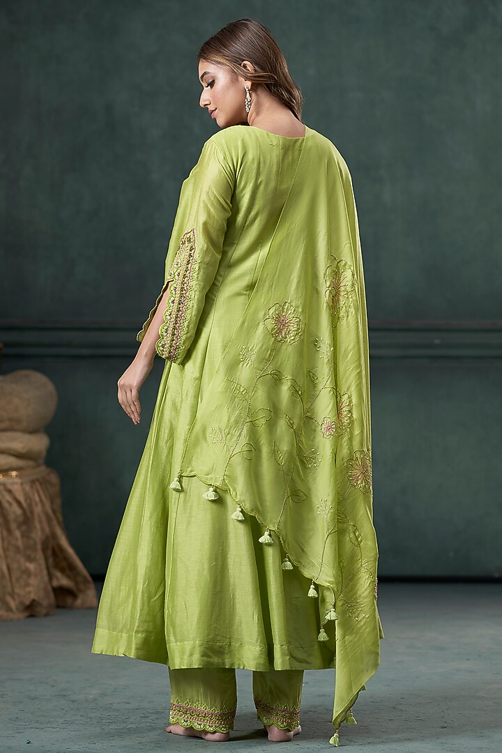 Green Silk Thread Work Kalidar Party Wear Anarkali Set by Hirika & Dhruti Label at Pernia's Pop Up Shop