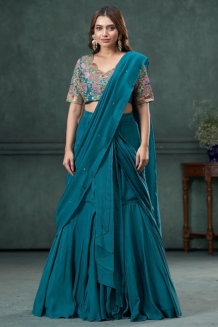 Rama Green Cotton Silk Wedding Lehenga Set by Hirika & Dhruti Label at Pernia's Pop Up Shop