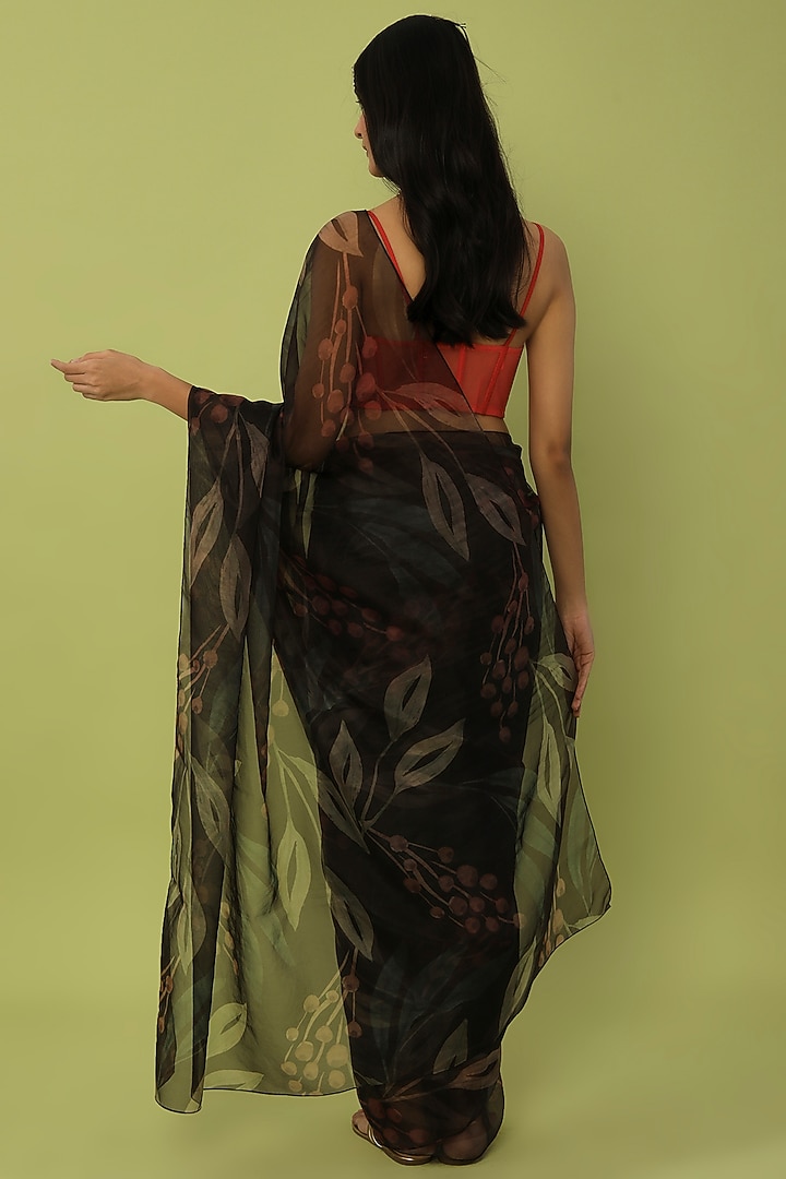 Black Floral Printed Party Wear Saree Set by House of Hiya at Pernia's Pop Up Shop