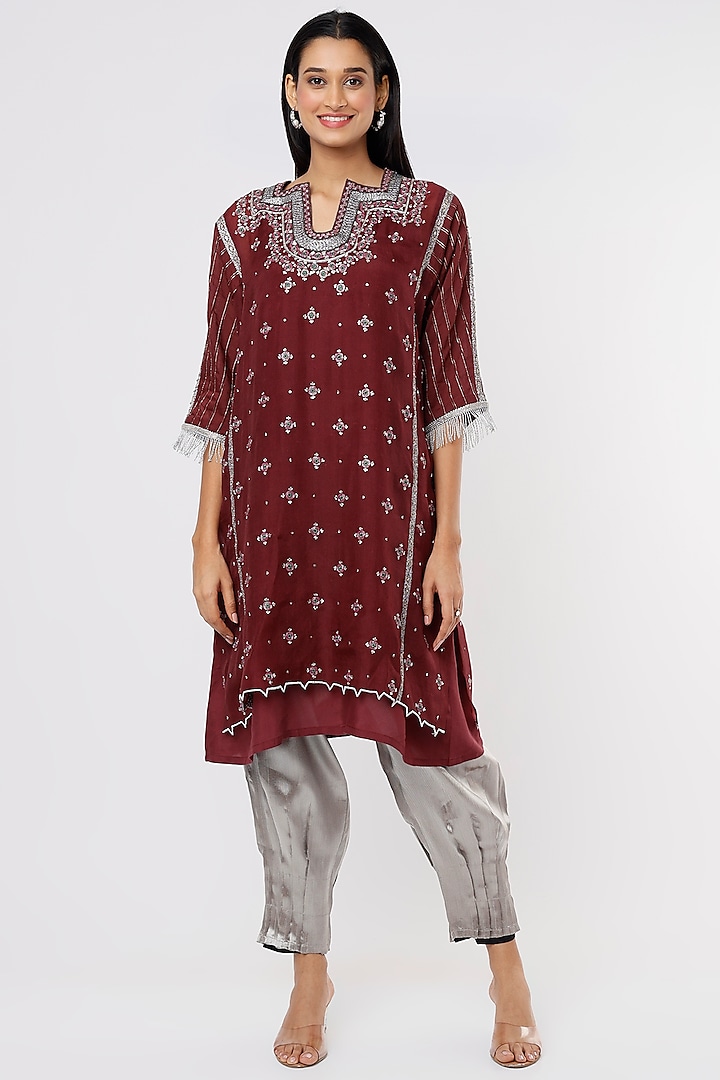 Wine Organza Kurta Set by HEIRLOOM by Rara Avis