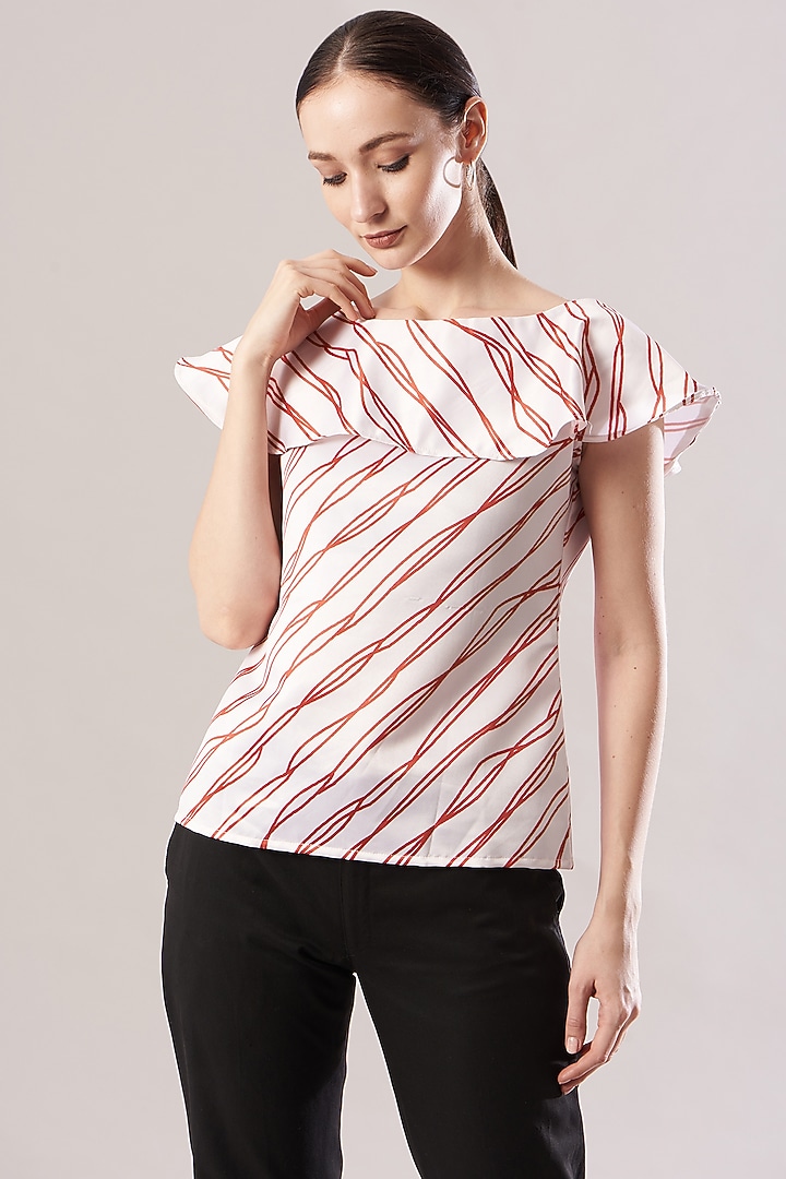 White Printed Off-Shoulder Top by The Hem'd at Pernia's Pop Up Shop