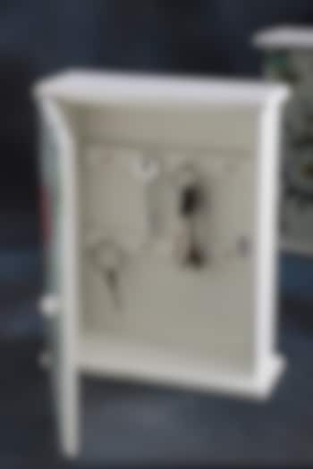 White MDF Wood Box Key Holder by Home Struck
