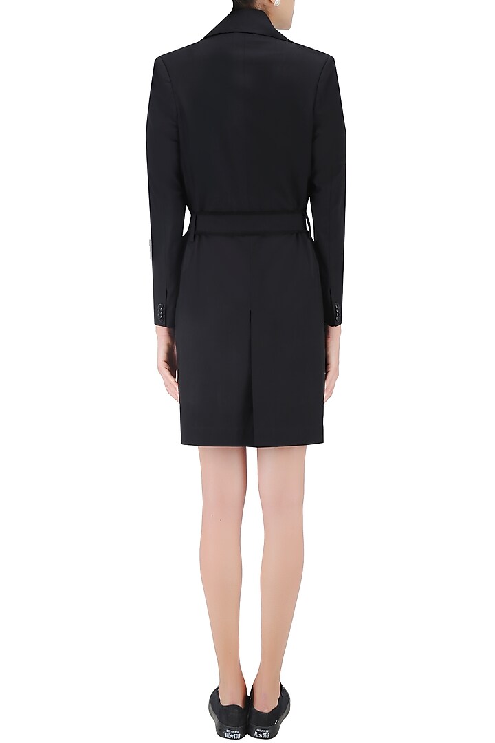 Black overcoat with waistbelt shirt available only at Pernia's Pop Up Shop.