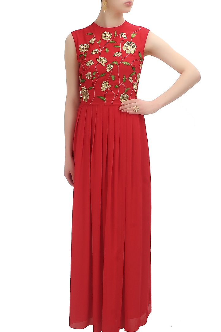 Huemn presents Red creeper zari flowers dress available only at Pernia's Pop Up Shop.