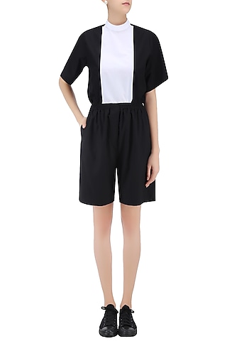 Black Elasticated Suiting Shorts by Huemn Project