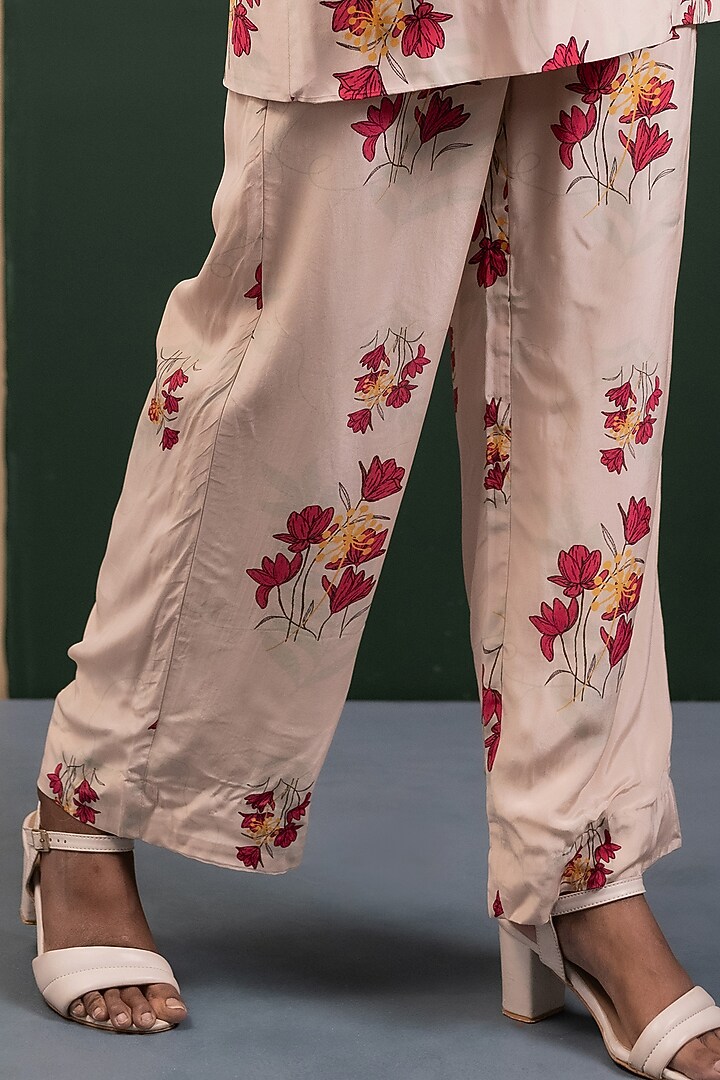 Ivory Crepe Blend Floral Printed Jacket Set by House of Astha Bhatt at Pernia's Pop Up Shop