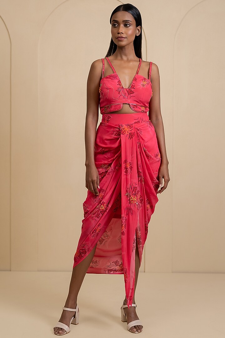 Magenta Pink Crepe Blend Printed Cape Set by House of Astha Bhatt at Pernia's Pop Up Shop