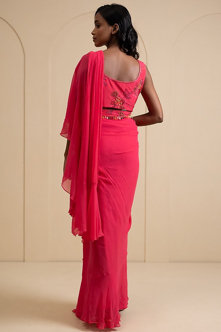 Magenta Pink Crepe Blend Draped Party Wear Saree Set by House of Astha Bhatt at Pernia's Pop Up Shop