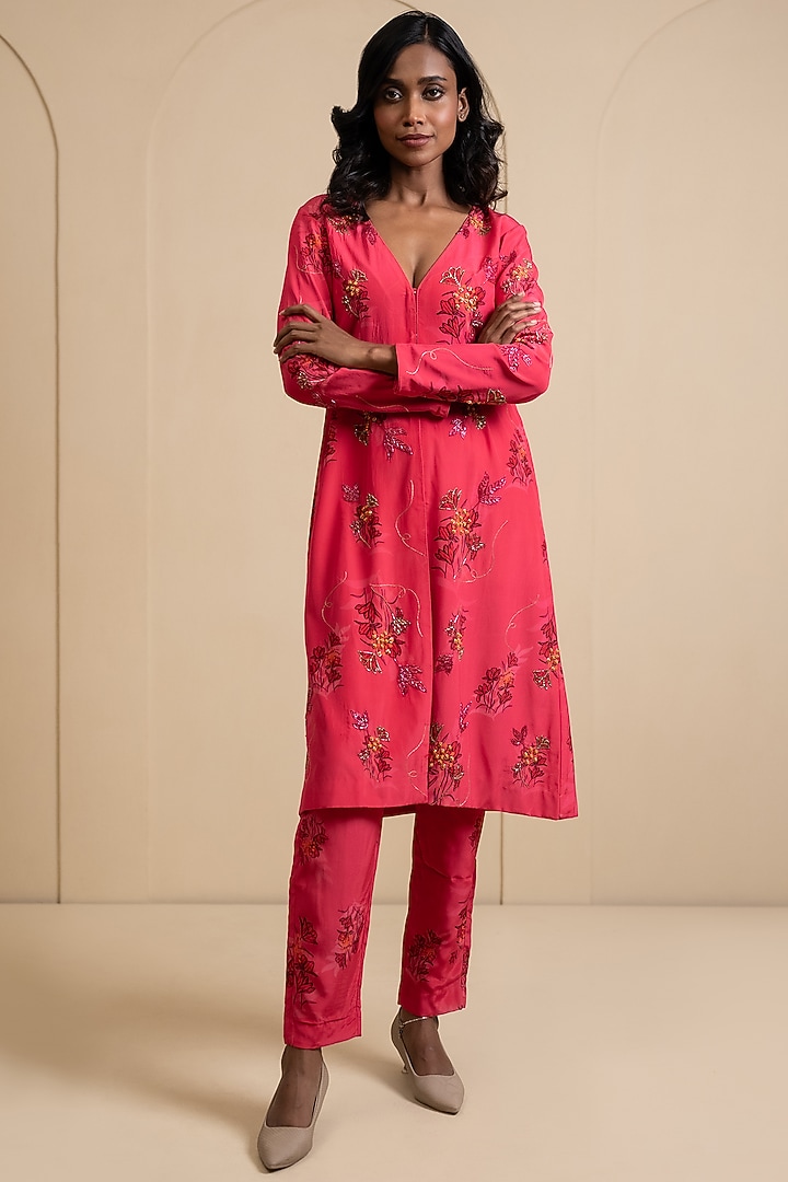 Magenta Pink Crepe Blend Printed Kurta Set by House of Astha Bhatt at Pernia's Pop Up Shop