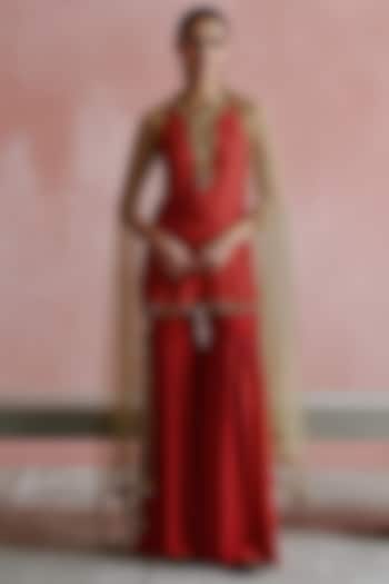 Deep Pink Georgette Gharara Set by House of arshiyaa at Pernia's Pop Up Shop