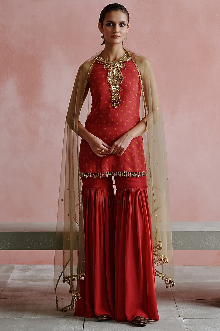 Deep Pink Georgette Gharara Set by House of arshiyaa at Pernia's Pop Up Shop