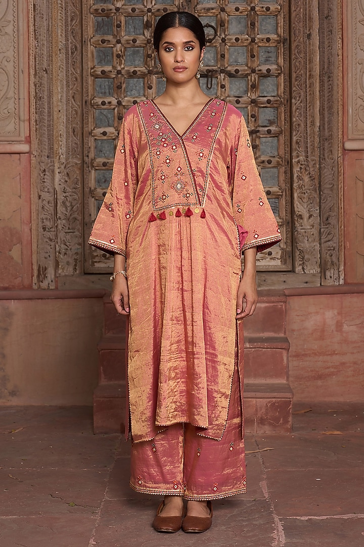 Pink Tissue Silk Thread Embroidered Kurta Set by HOUSE OF AAS at Pernia's Pop Up Shop