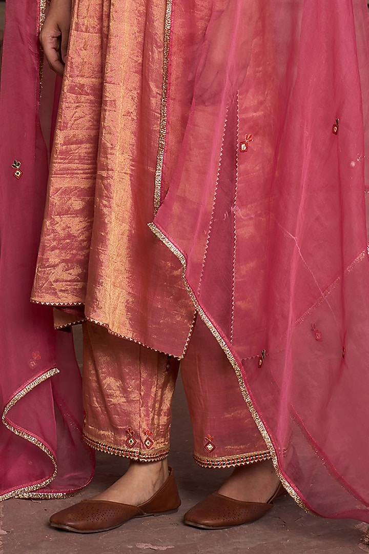 Pink Tissue Silk Thread Embroidered Kurta Set by HOUSE OF AAS at Pernia's Pop Up Shop