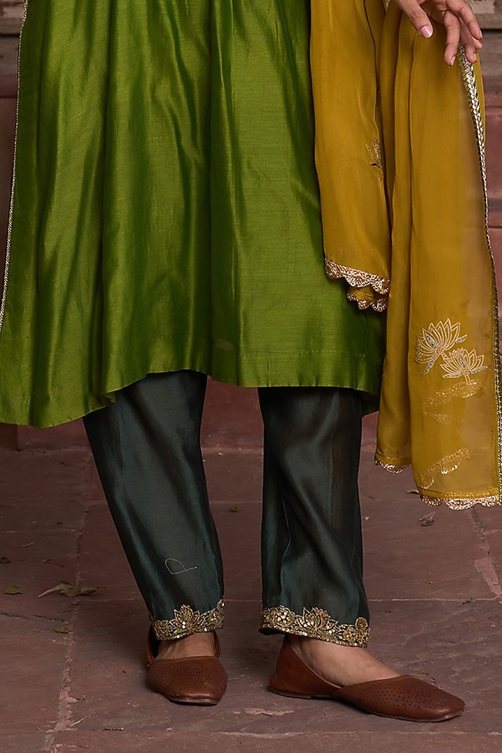 Mehendi Green Silk Chanderi Zari Hand Embroidered Kurta Set by HOUSE OF AAS at Pernia's Pop Up Shop