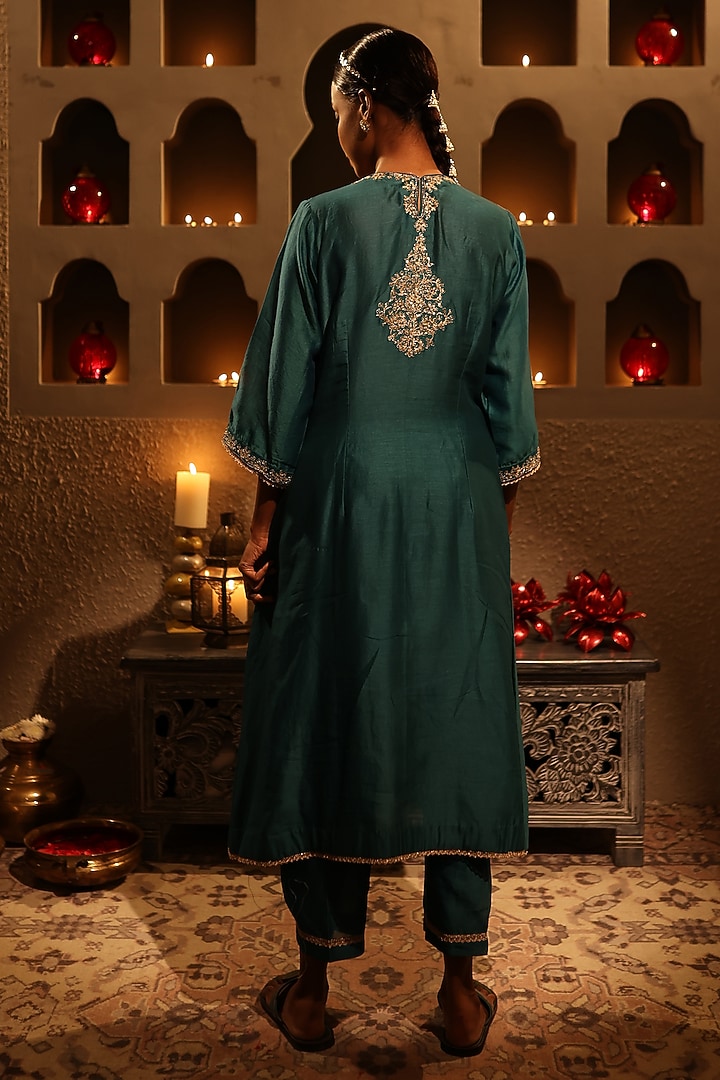 Turquoise Blue Chanderi Aari Embroidered Kurta Set by HOUSE OF AAS at Pernia's Pop Up Shop