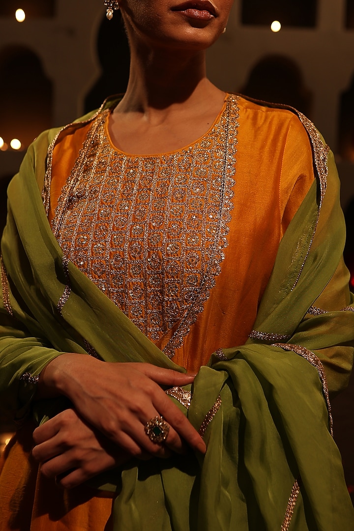 Orange Chanderi Aari Embroidered Straight Kurta Set by HOUSE OF AAS at Pernia's Pop Up Shop