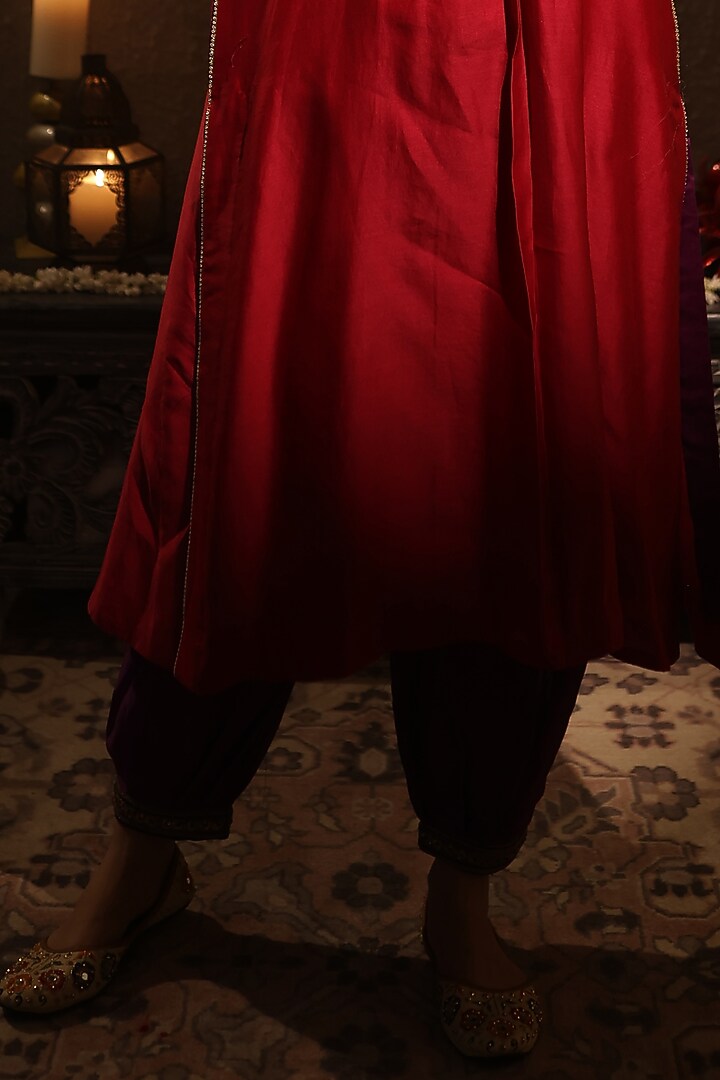 Redish Pink Chanderi Aari Embroidered Straight Kurta Set by HOUSE OF AAS at Pernia's Pop Up Shop