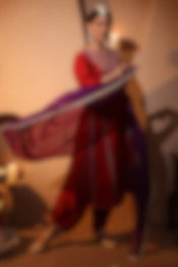 Red Chanderi Aari Embroidered Straight Kurta Set by HOUSE OF AAS at Pernia's Pop Up Shop