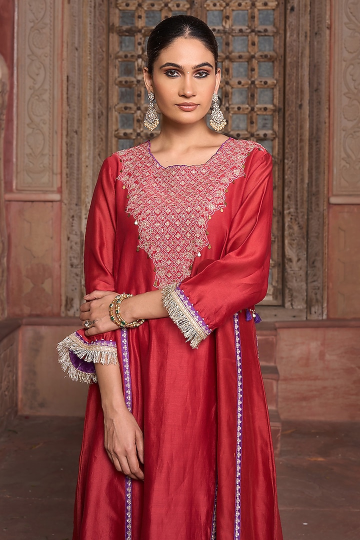 Red Chanderi Aari Embroidered Straight Kurta Set by HOUSE OF AAS at Pernia's Pop Up Shop