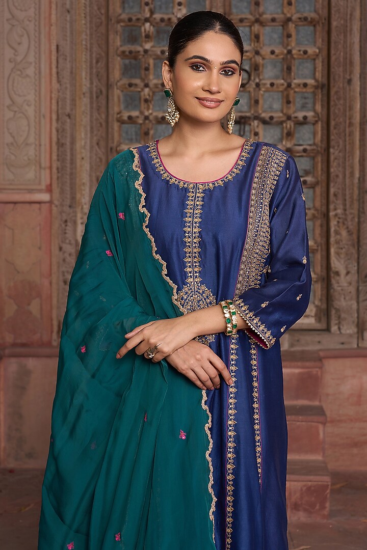 Turquoise Chanderi Aari & Mirror Embroidered Kurta Set by HOUSE OF AAS at Pernia's Pop Up Shop