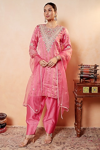 Tomato Red Tissue Stripe Gota Hand Embroidered Kurta Set by HOUSE OF AAS