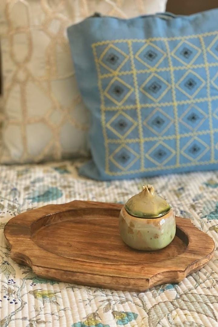 Dark Brown Mango Wood Curvy Platter by Hohmgrain at Pernia's Pop Up Shop