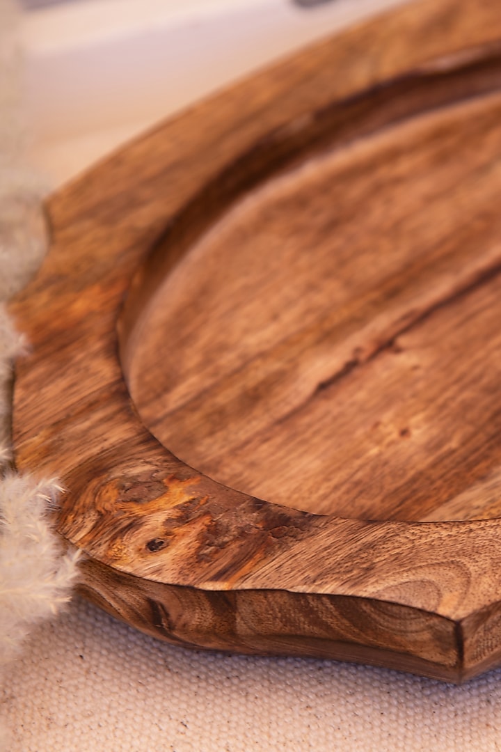 Dark Brown Mango Wood Curvy Platter by Hohmgrain at Pernia's Pop Up Shop