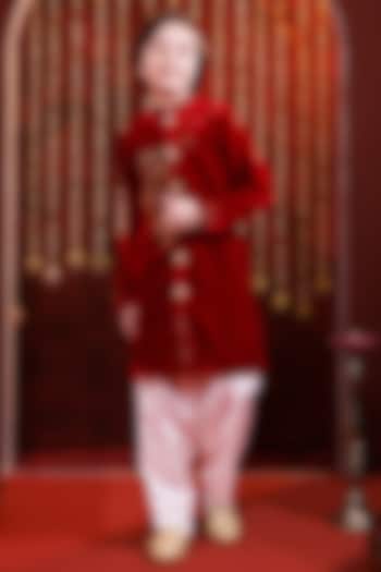 Red Velvet Embroidered Kurta Set For Boys by Hoity Moppet at Pernia's Pop Up Shop