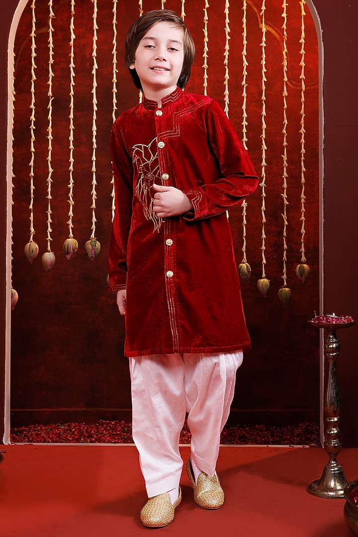 Red Velvet Embroidered Kurta Set For Boys by Hoity Moppet at Pernia's Pop Up Shop