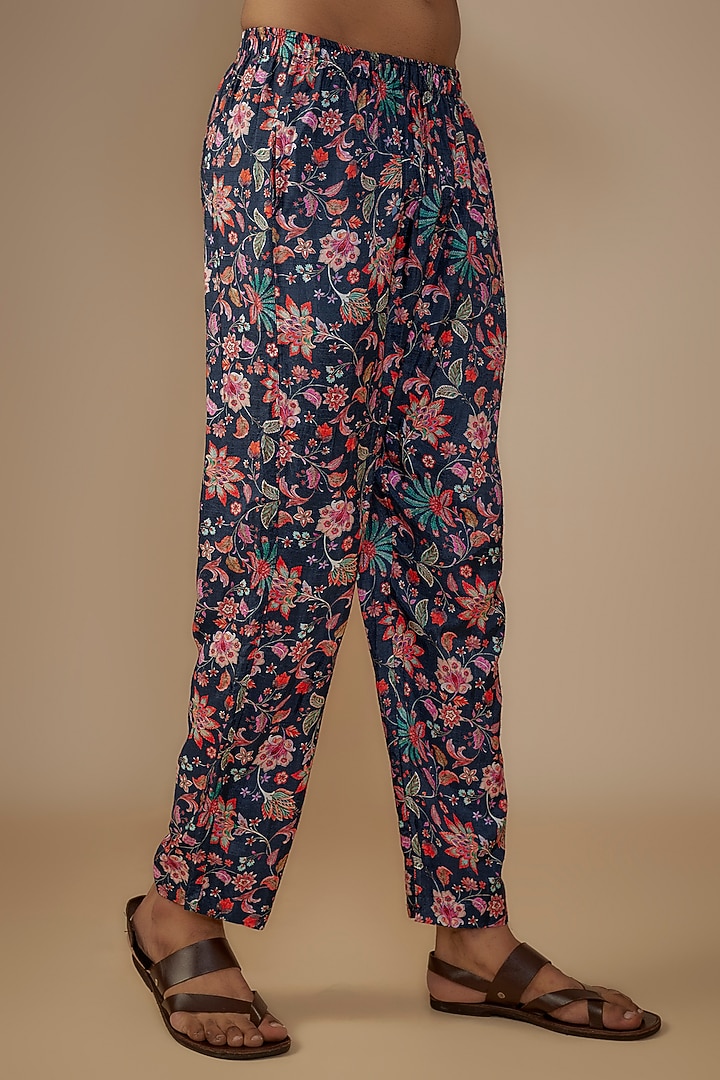 Blue Dola Silk Floral Printed Kurta Set by House of K.C at Pernia's Pop Up Shop