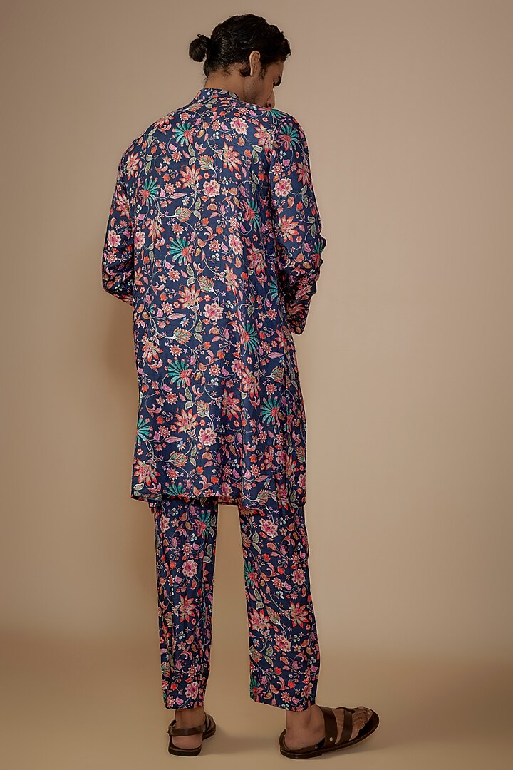 Blue Dola Silk Floral Printed Kurta Set by House of K.C at Pernia's Pop Up Shop