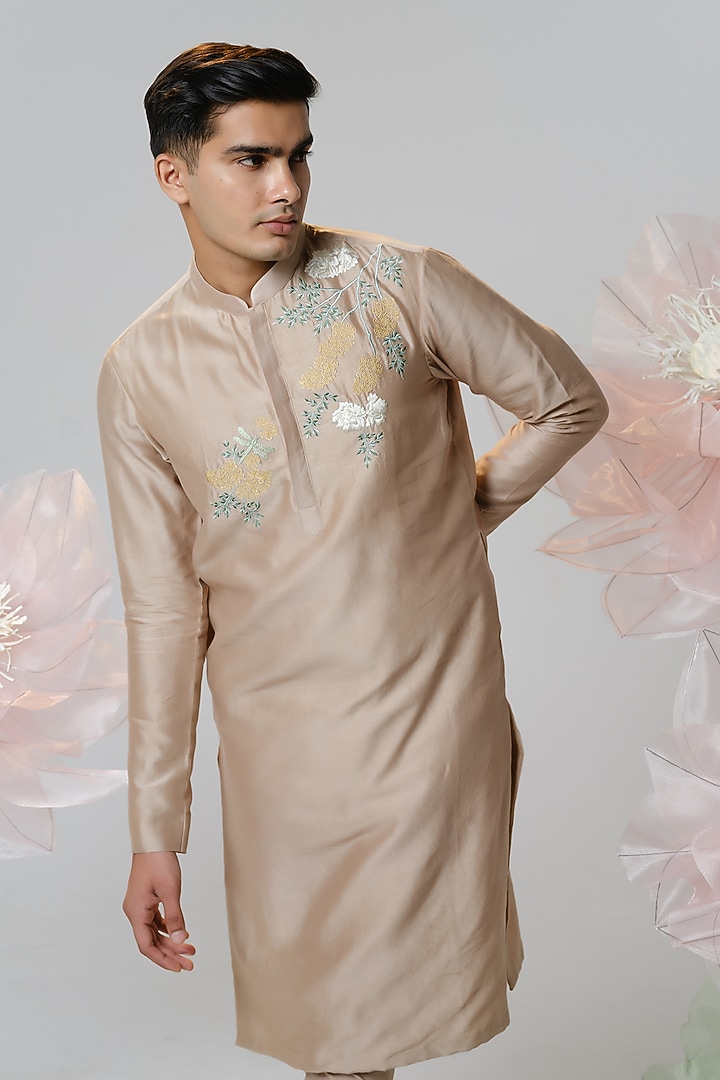 Beige Chanderi Machine Embroidered Kurta Set by HOUSE OF KOA at Pernia's Pop Up Shop