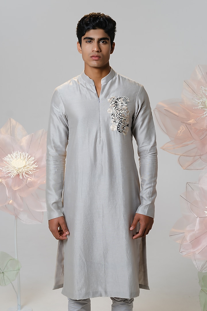 Grey Chanderi Machine Embroidered Kurta Set by HOUSE OF KOA at Pernia's Pop Up Shop