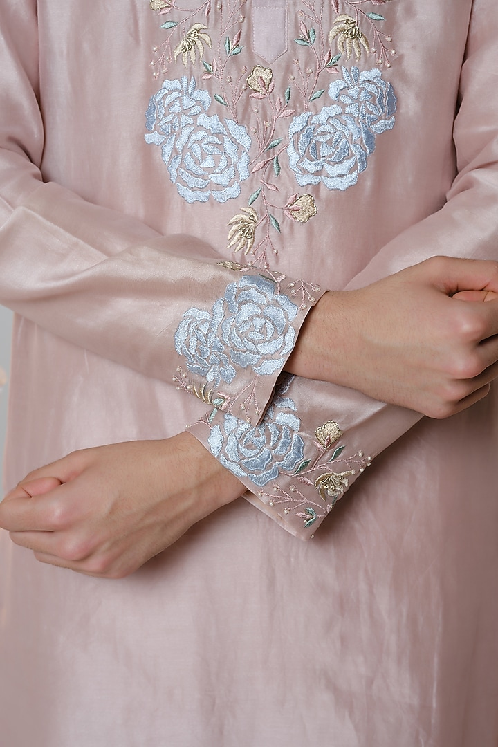 Pastel Pink Chanderi Floral Embroidered Kurta Set by HOUSE OF KOA at Pernia's Pop Up Shop