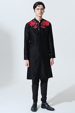 Black Chanderi Machine Embroidered Kurta Set by HOUSE OF KOA