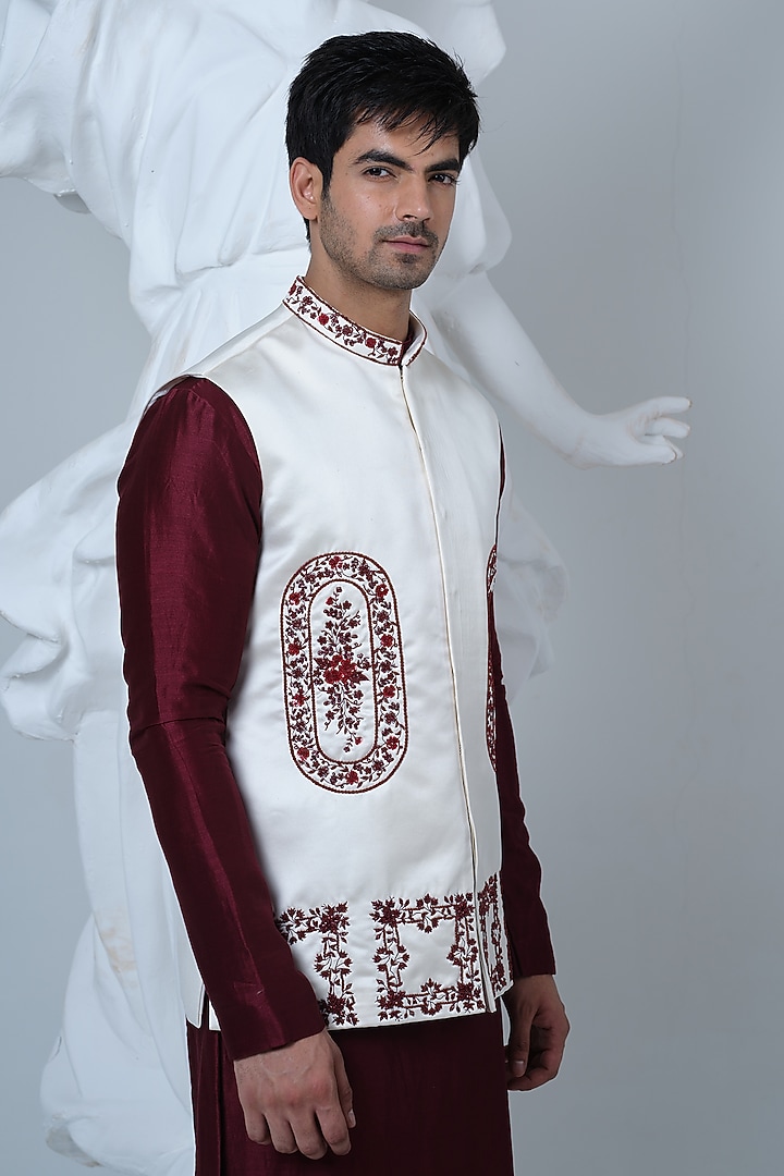 Off-White Satin Hand Embroidered Nehru Jacket Set by HOUSE OF KOA at Pernia's Pop Up Shop