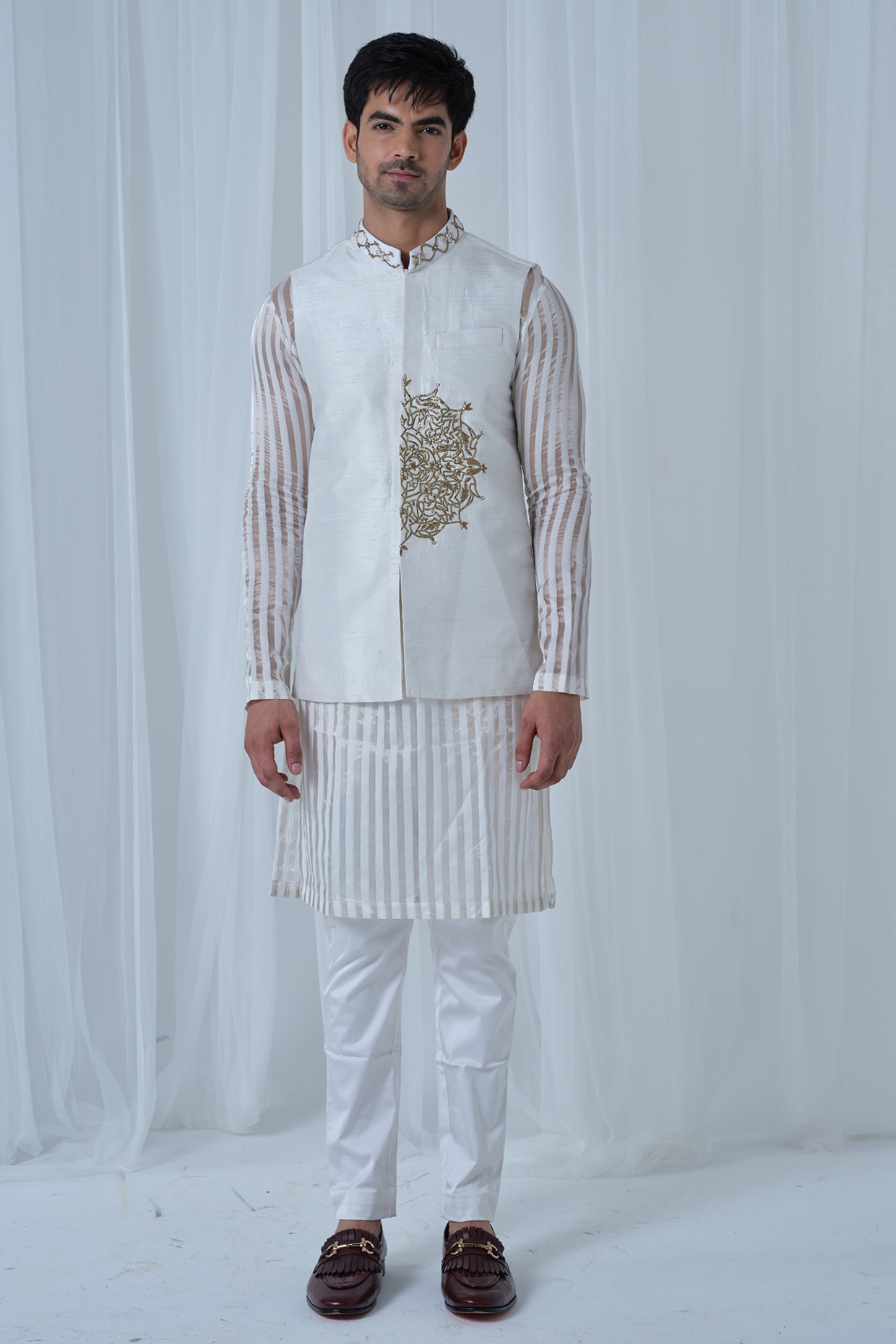 HOUSE OF KOA Off-White Raw Silk Hand Embroidered Nehru Jacket Set