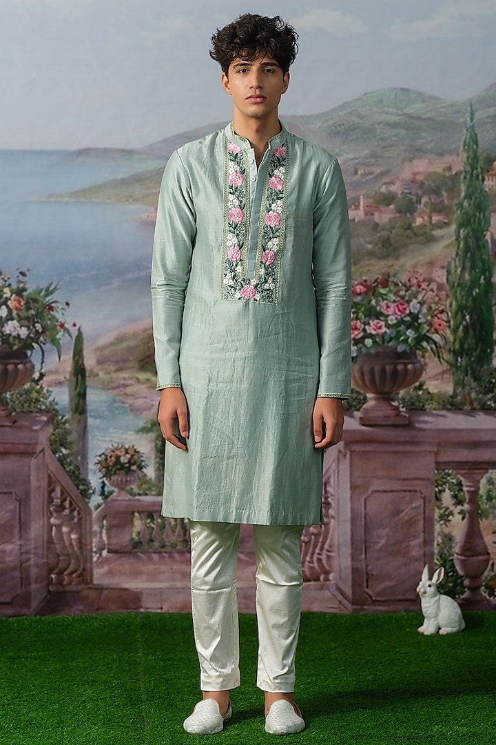 Green Chanderi Silk Kurta Set by HOUSE OF KOA