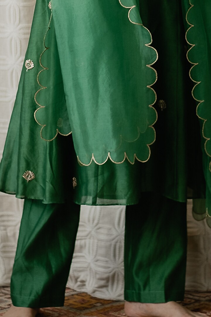 Forest Green Embroidered Flared Long Kurta Set by House of Pink at Pernia's Pop Up Shop