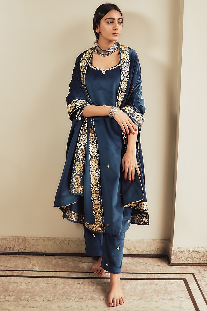 Royal Blue Embroidered Kurta Set by House of Pink