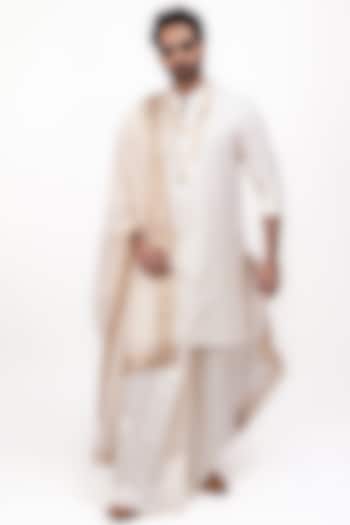 Ivory White Chanderi Silk Embroidered Kurta Set by House of Sannidhi at Pernia's Pop Up Shop