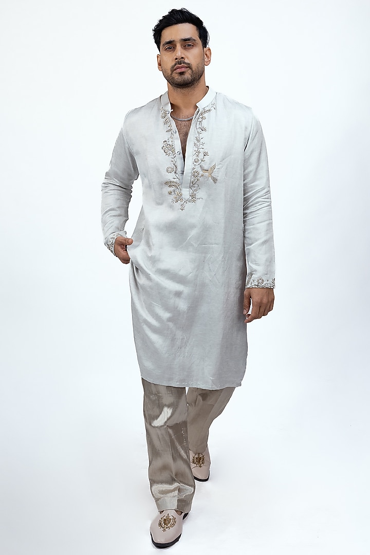 Light Blue Linen Silk Thread Embroidered Kurta by House of Sannidhi at Pernia's Pop Up Shop