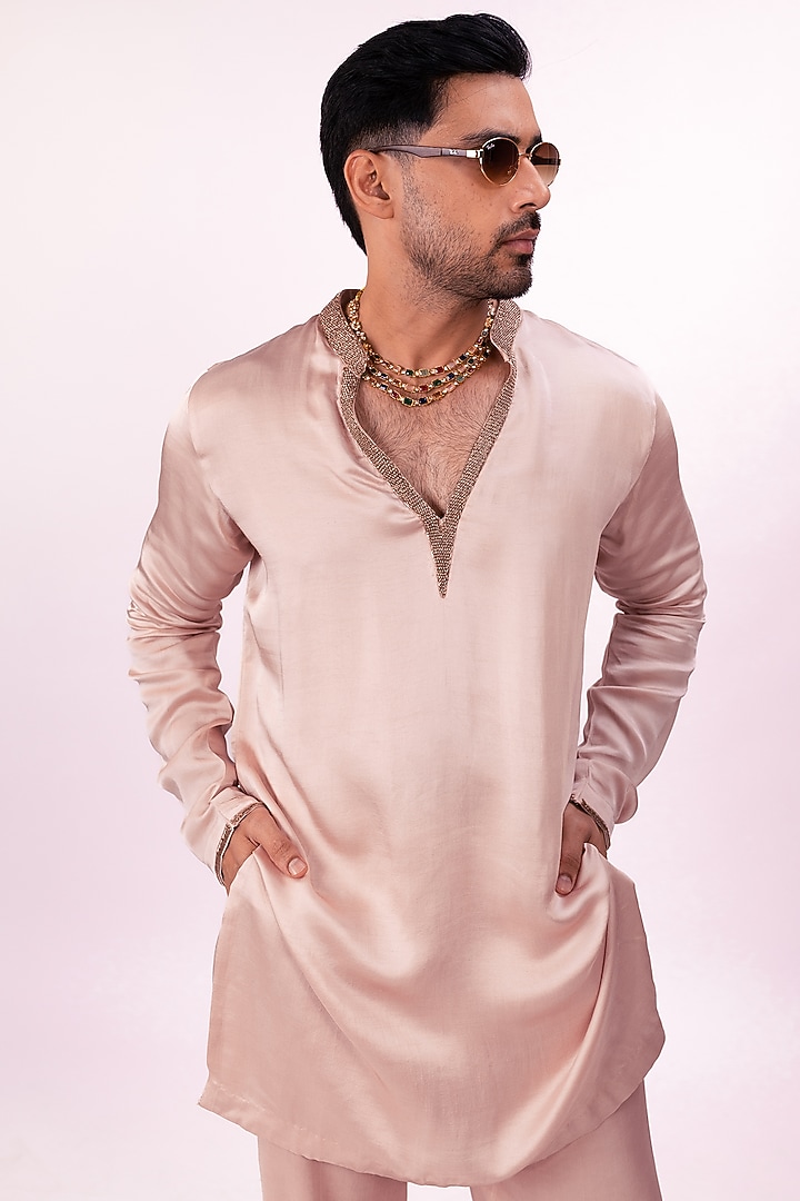 Blush Pink Linen Silk Kurta Set by House of Sannidhi at Pernia's Pop Up Shop